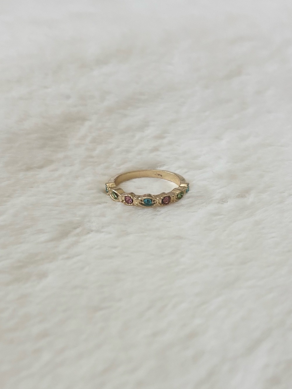 5/$15 🩷 MUST BUNDLE Delicate Multi-Stone Gold Band Ring - Pink, Blue & Green - Picture 3 of 4